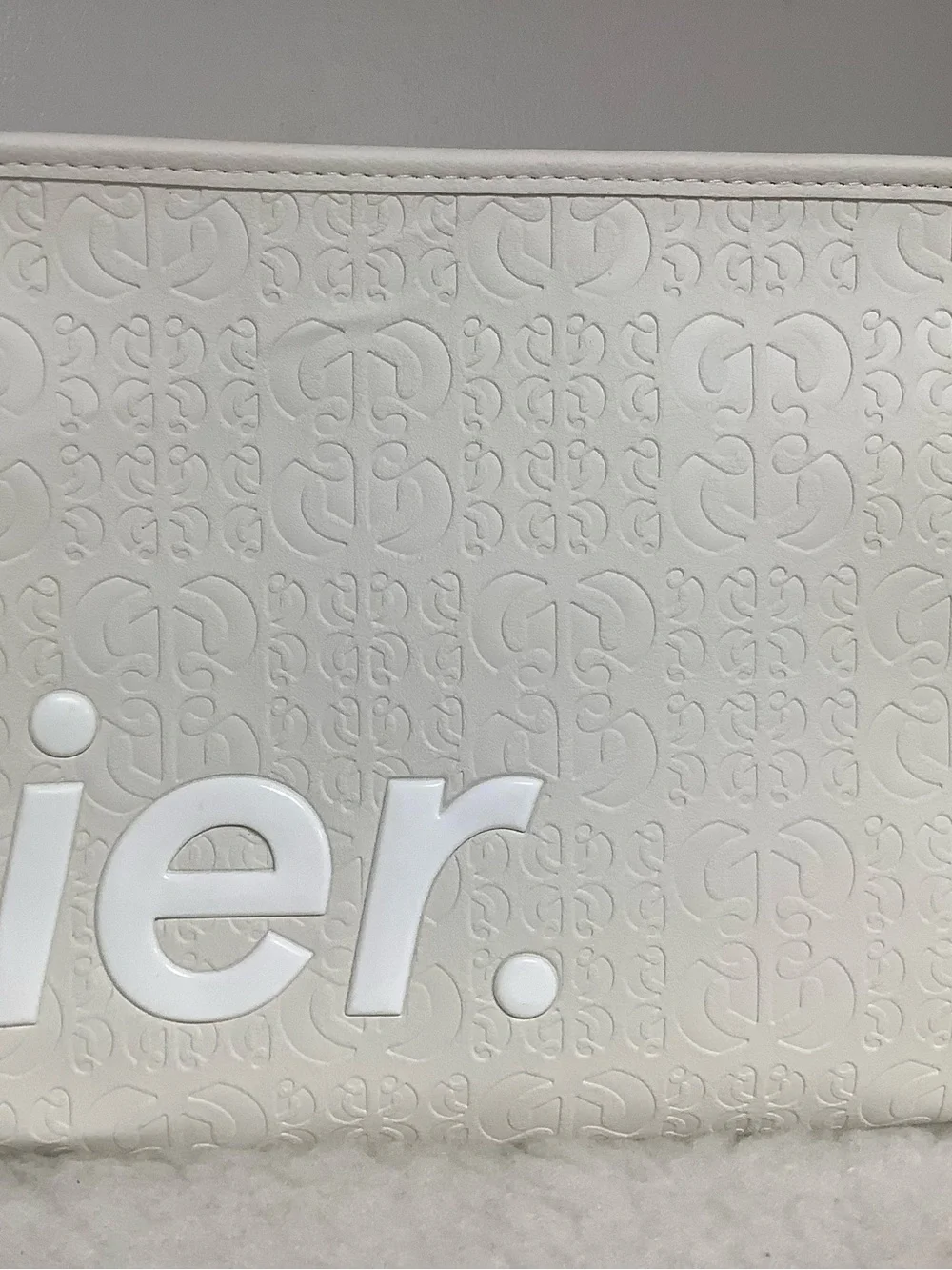 Glossier Limited Edition White Embossed Logo Cosmetic Case w Dust Bag